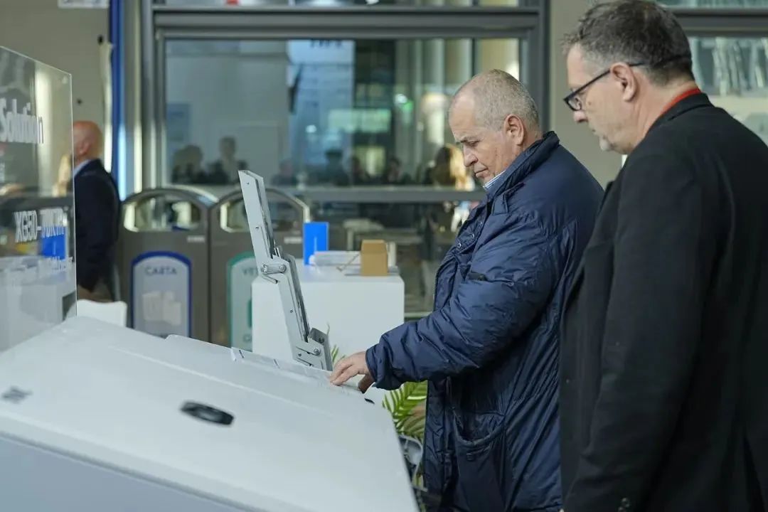英威騰CREC光伏逆變器品牌獎,英威騰分布式光伏逆變器怎么樣